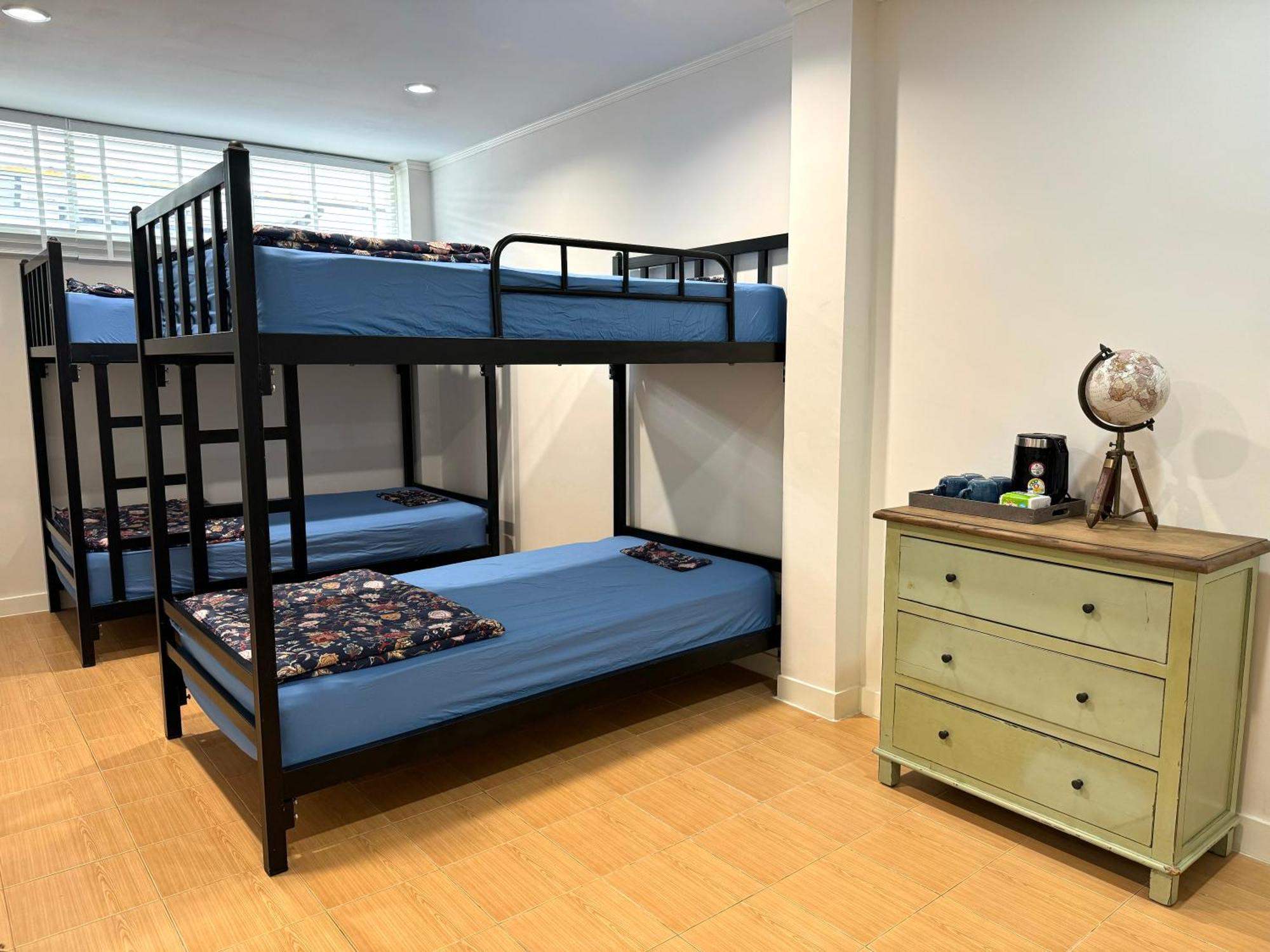 Khách sạn Em Sukhumvit - Near Terminal 21, Em District Malls, Bts And Mrt Lines